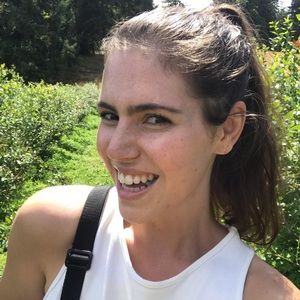 Meet your Posher, Alyssa